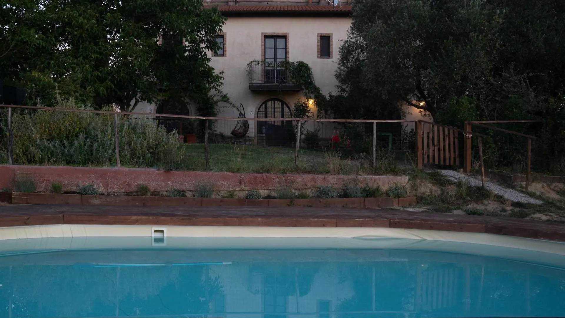 Agriturismo Le Tre Pietre - Podere nel Chianti Quercegrossa