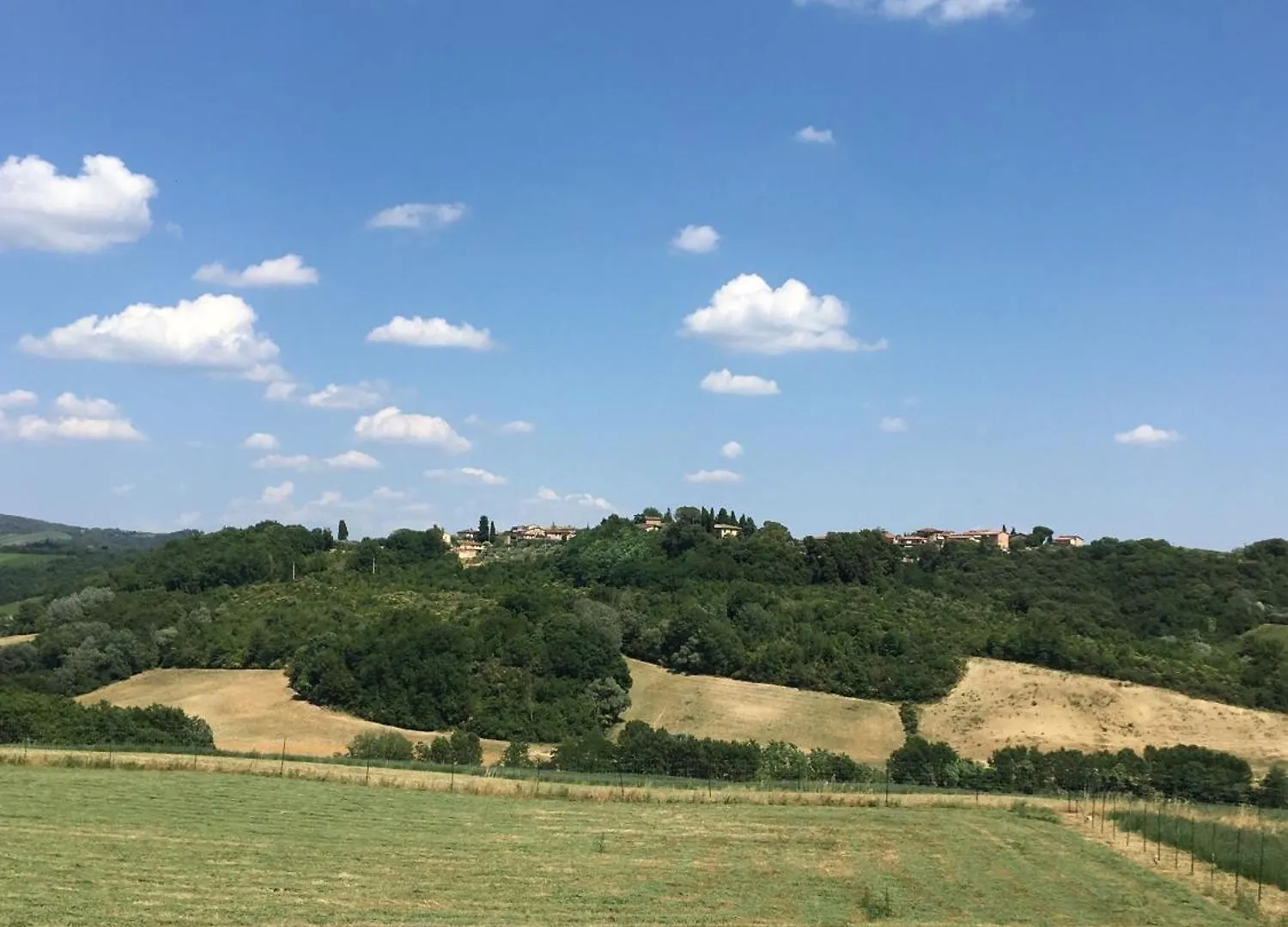 Agriturismo Le Tre Pietre - Podere nel Chianti Quercegrossa