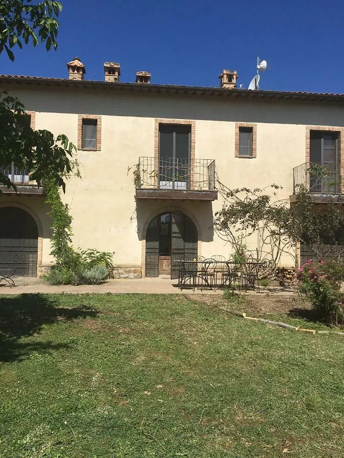 Agriturismo Le Tre Pietre - Podere nel Chianti Quercegrossa Alloggio per agriturismo