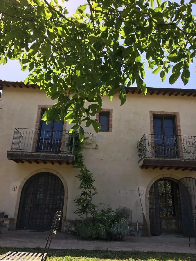 Agriturismo Le Tre Pietre - Podere nel Chianti Quercegrossa Alloggio per agriturismo